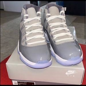Air Jordan 11 Retro cool greys